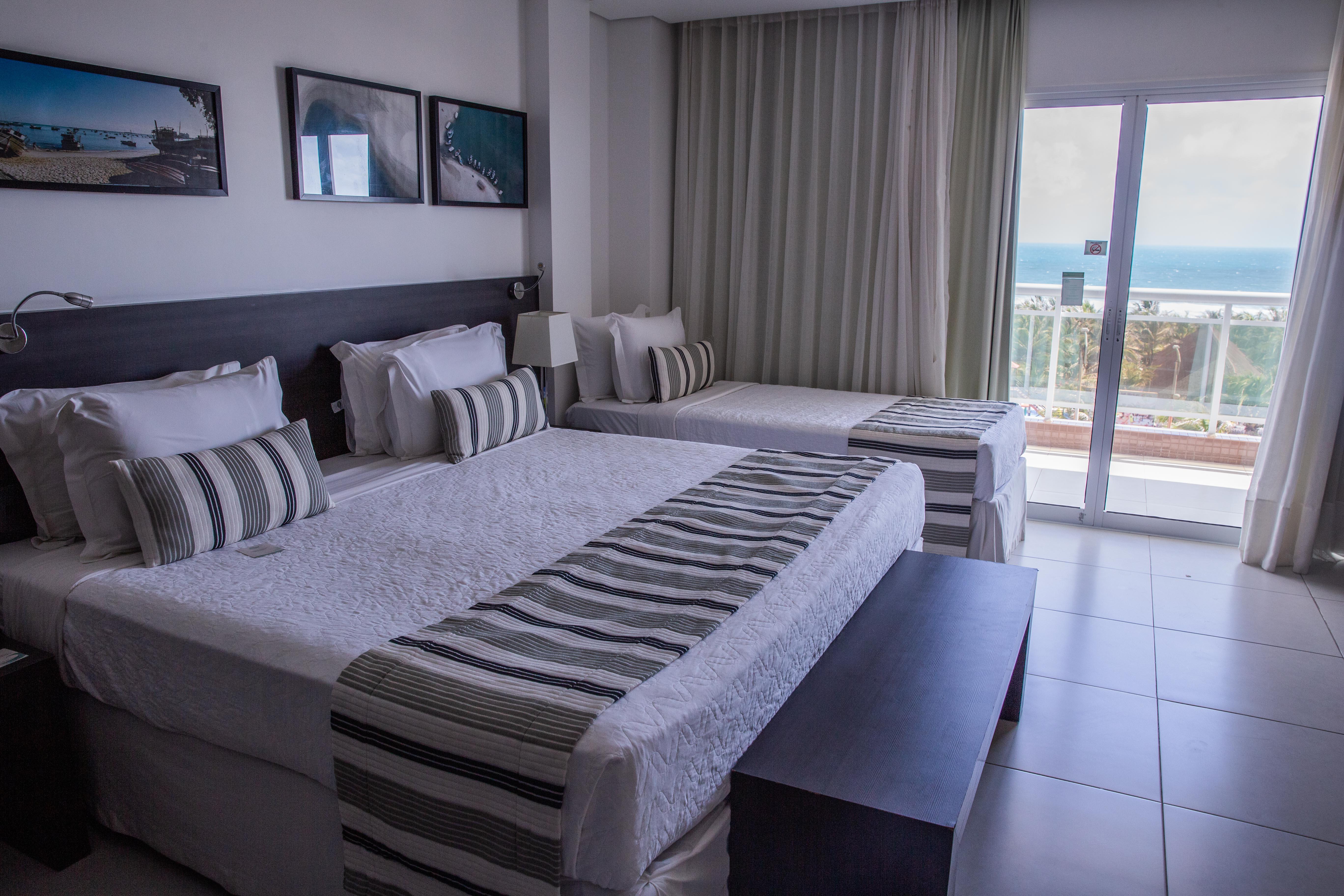 Deluxe, Sea View