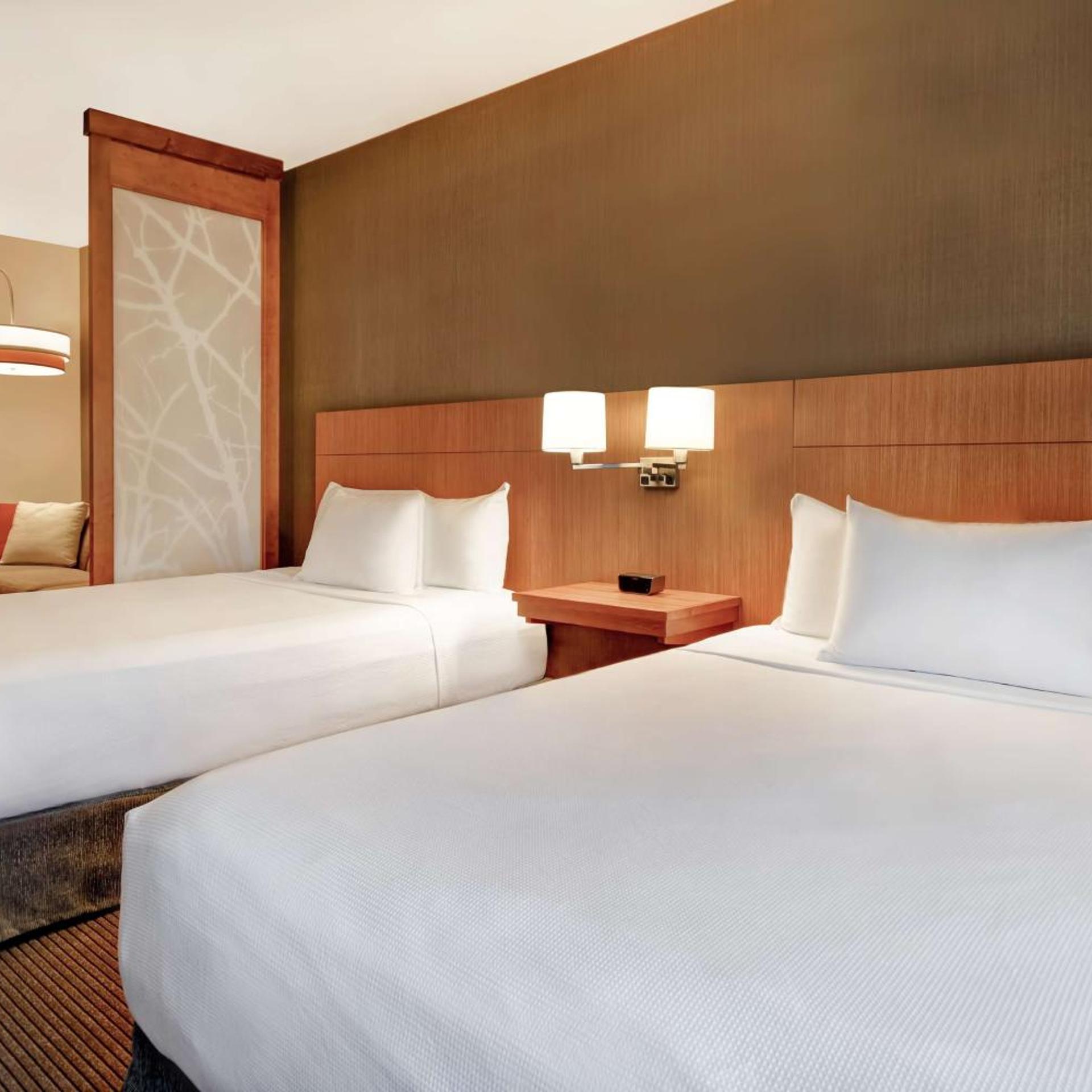 Room, 2 Queen Beds, Sofa, Bathtub, Accessible