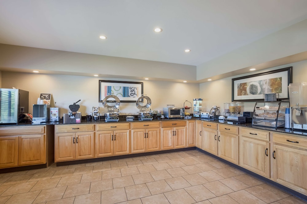 Best Western U. S. Inn 18/24