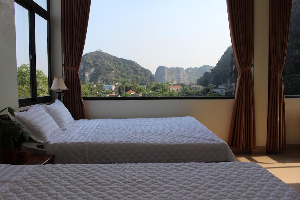 Sierra Homestay 16/65