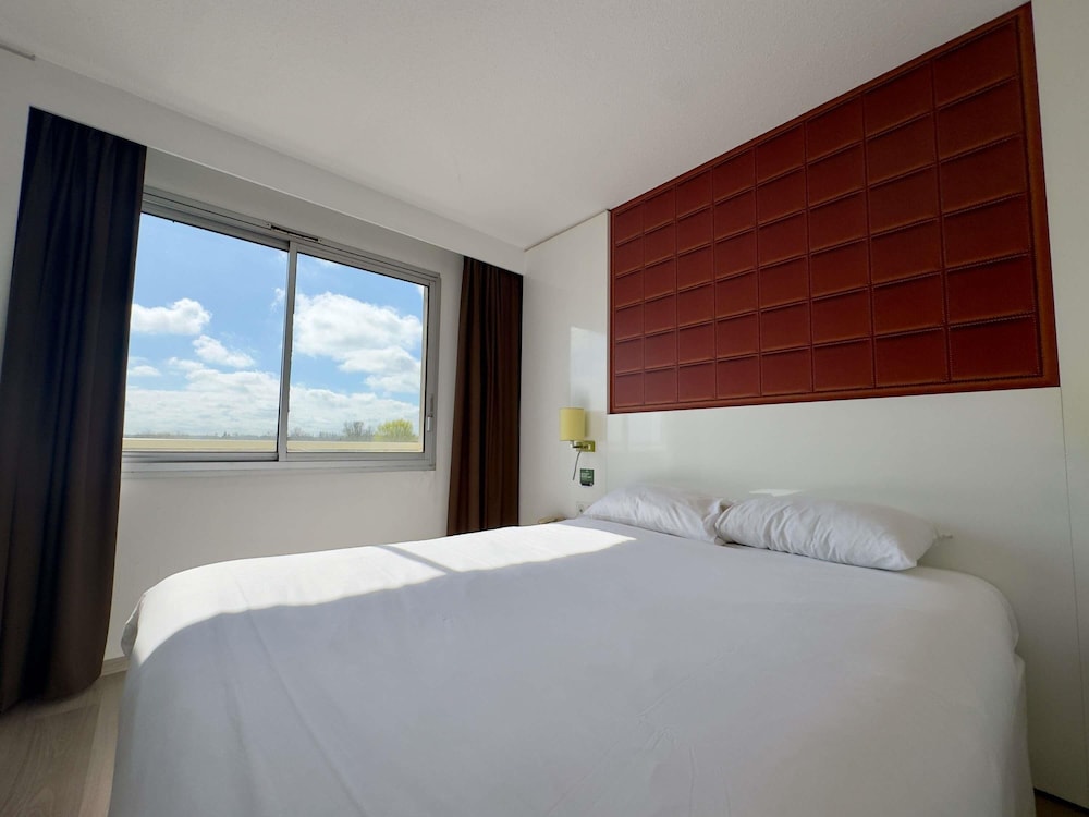 Ibis Styles Bordeaux Saint Medard 17/50