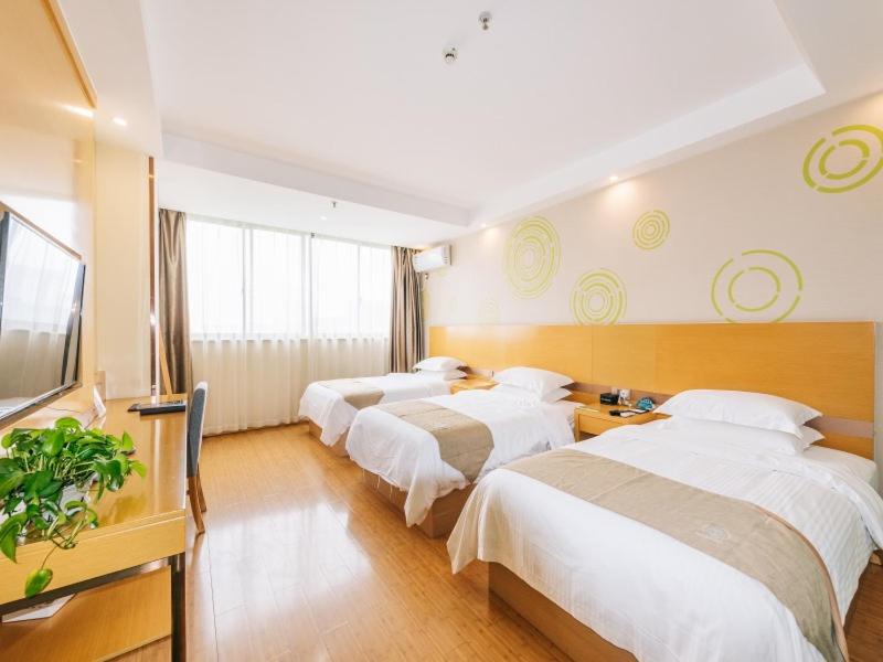 GreenTree Inn Jiangyin Bus Station Meiyuan Street Express Hotel 9/31