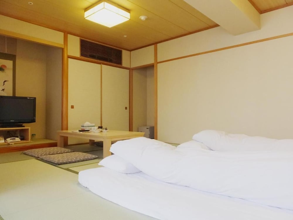 Itoen Hotel Atamikan 9/32