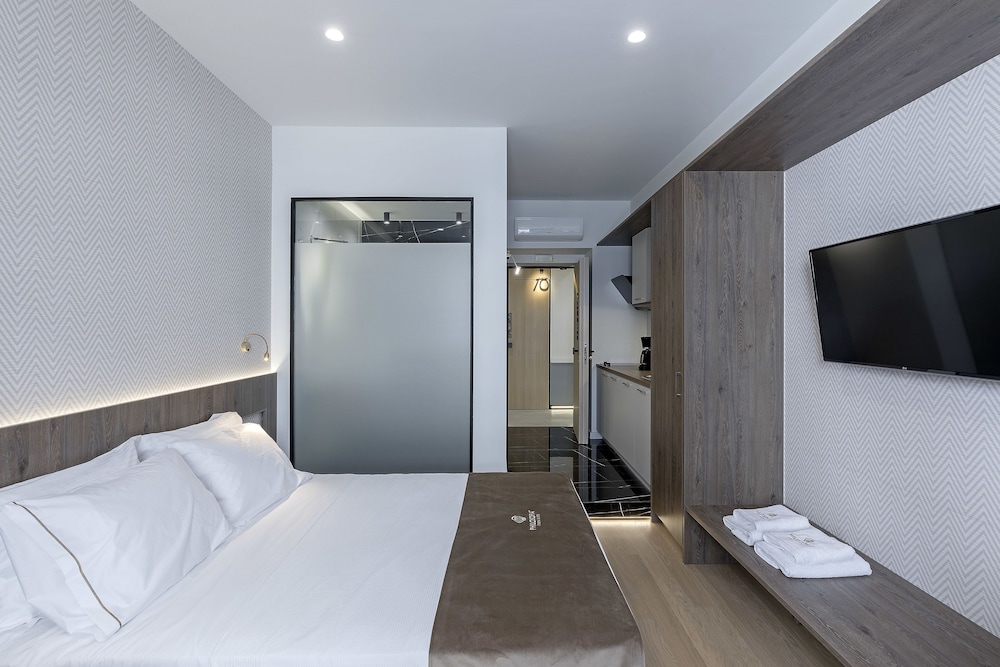 Philosofia Athens Suites 8/38