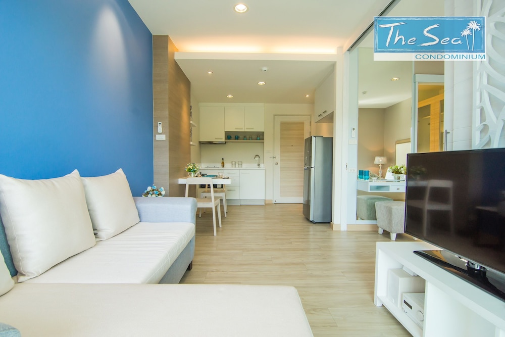 The Sea Condominium 33/67