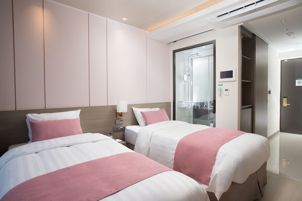 Utop Boutique Hotel and Residence 5/50