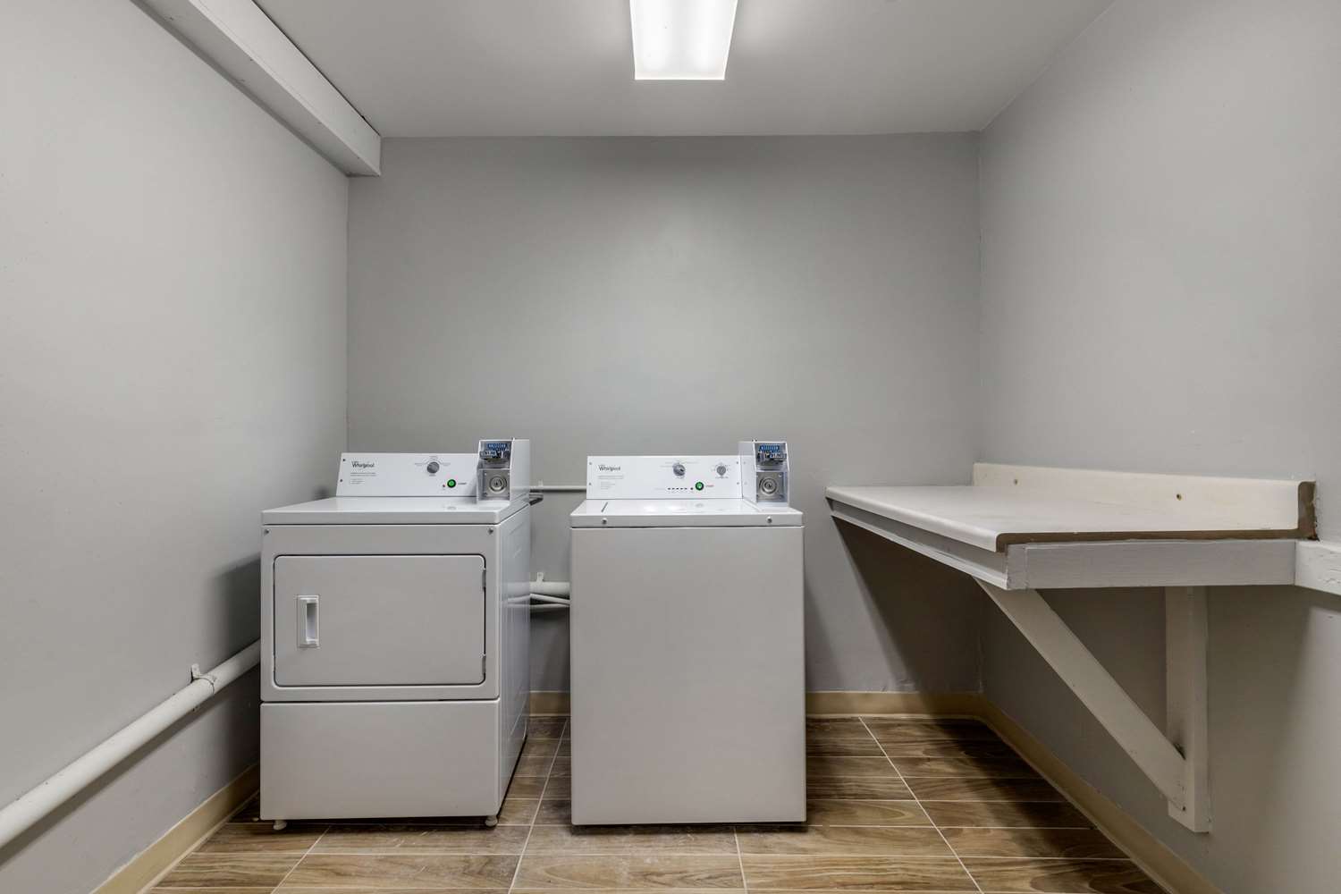 Days Inn by Wyndham San Antonio Downtown 18/19