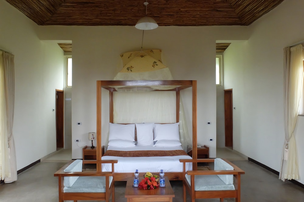 Mezena Lodge 12/50