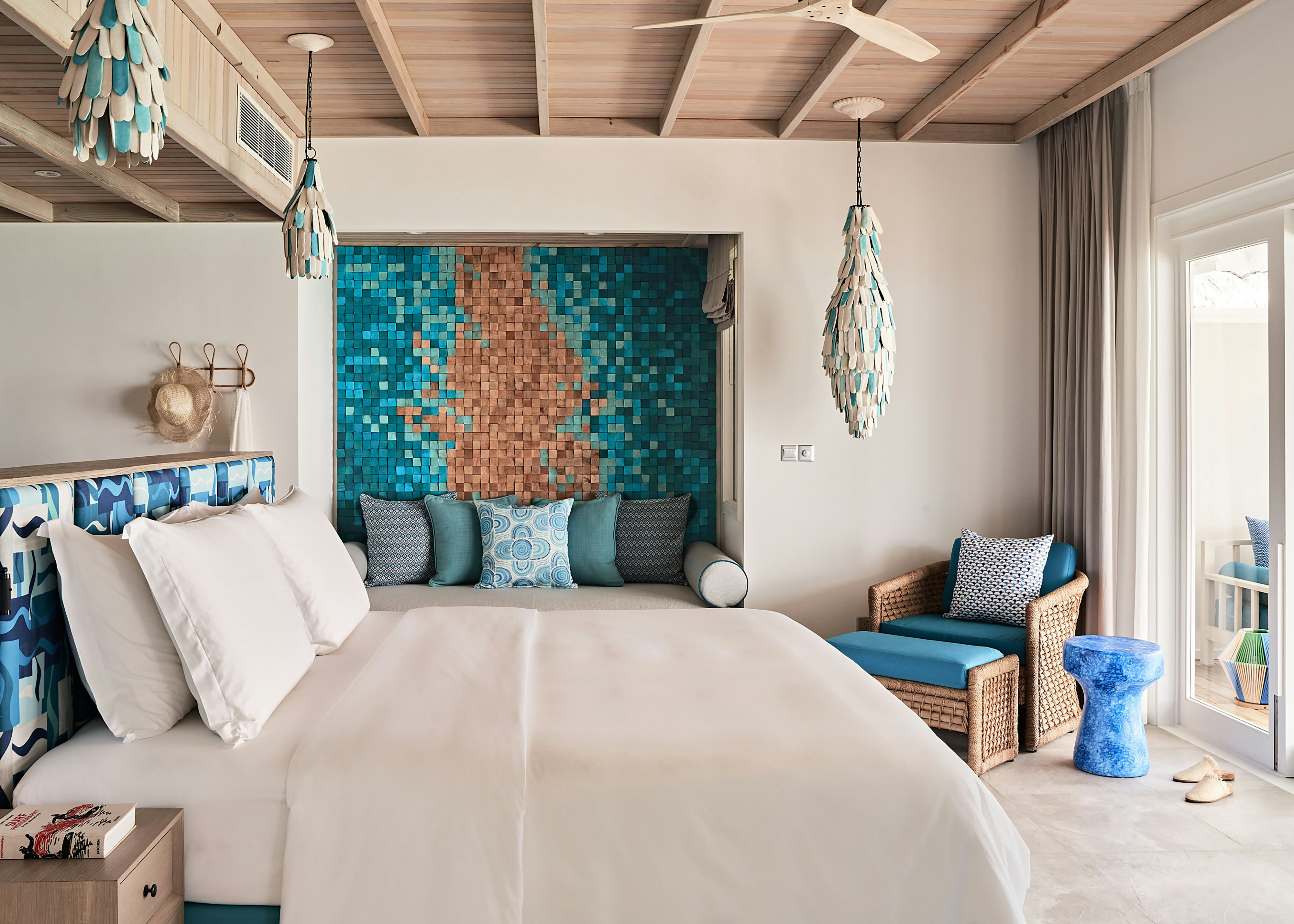 Finolhu a Seaside Collection Resort 24/48