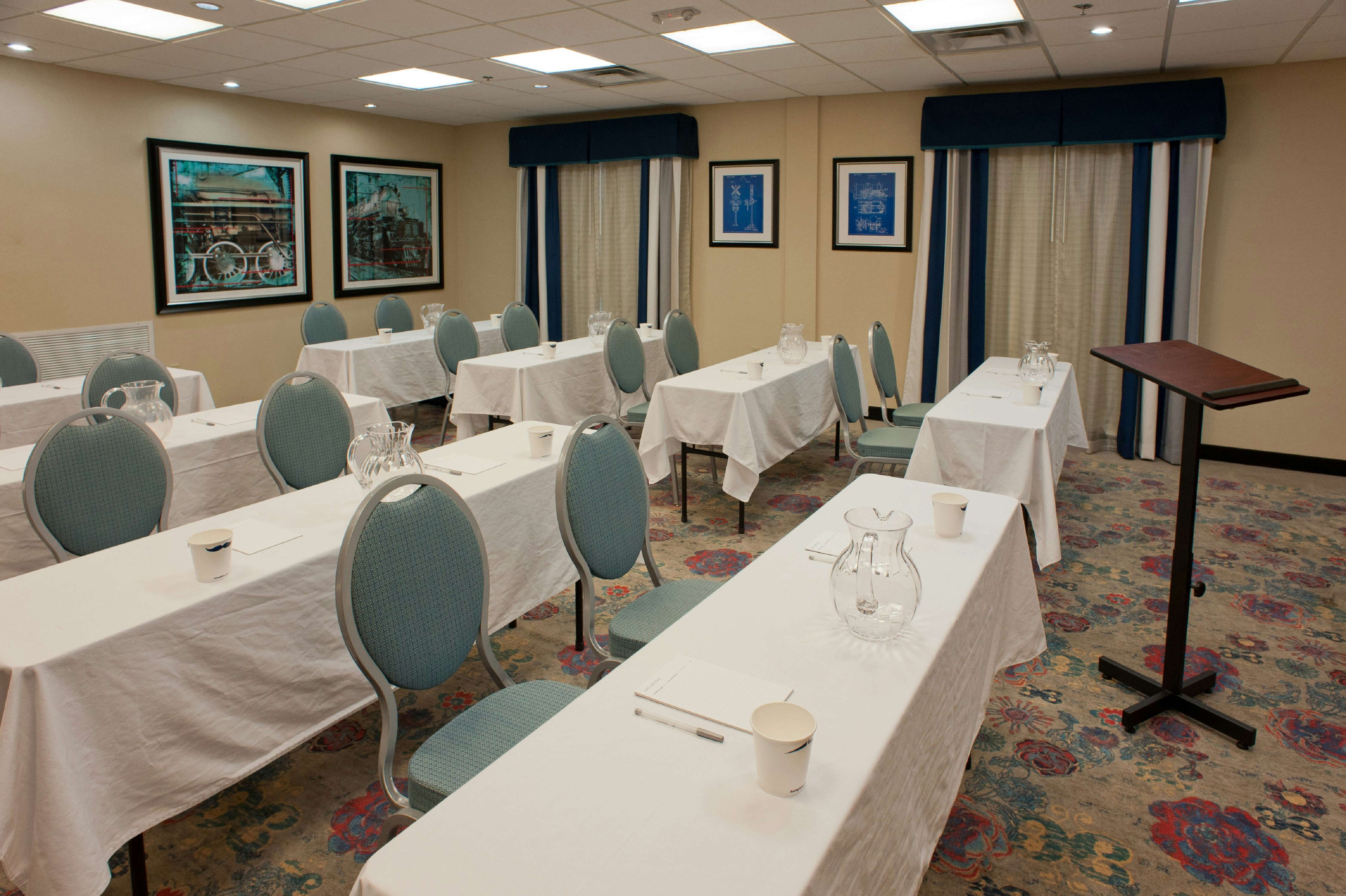 Hampton Inn & Suites McComb 40/49