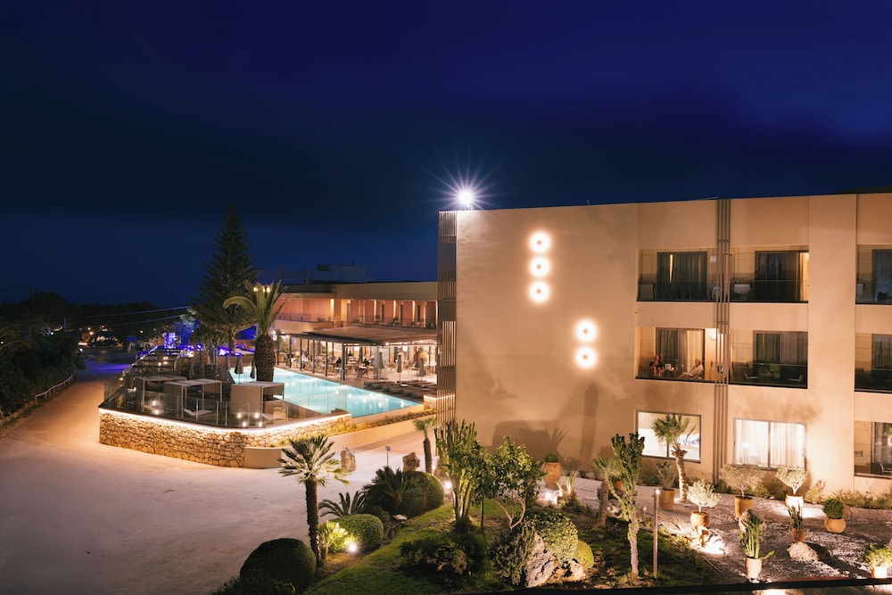 Alianthos Estate Resort 6/79