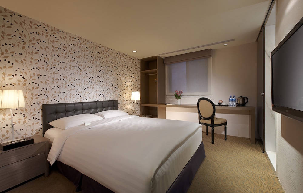 Rf Hotel 50/74