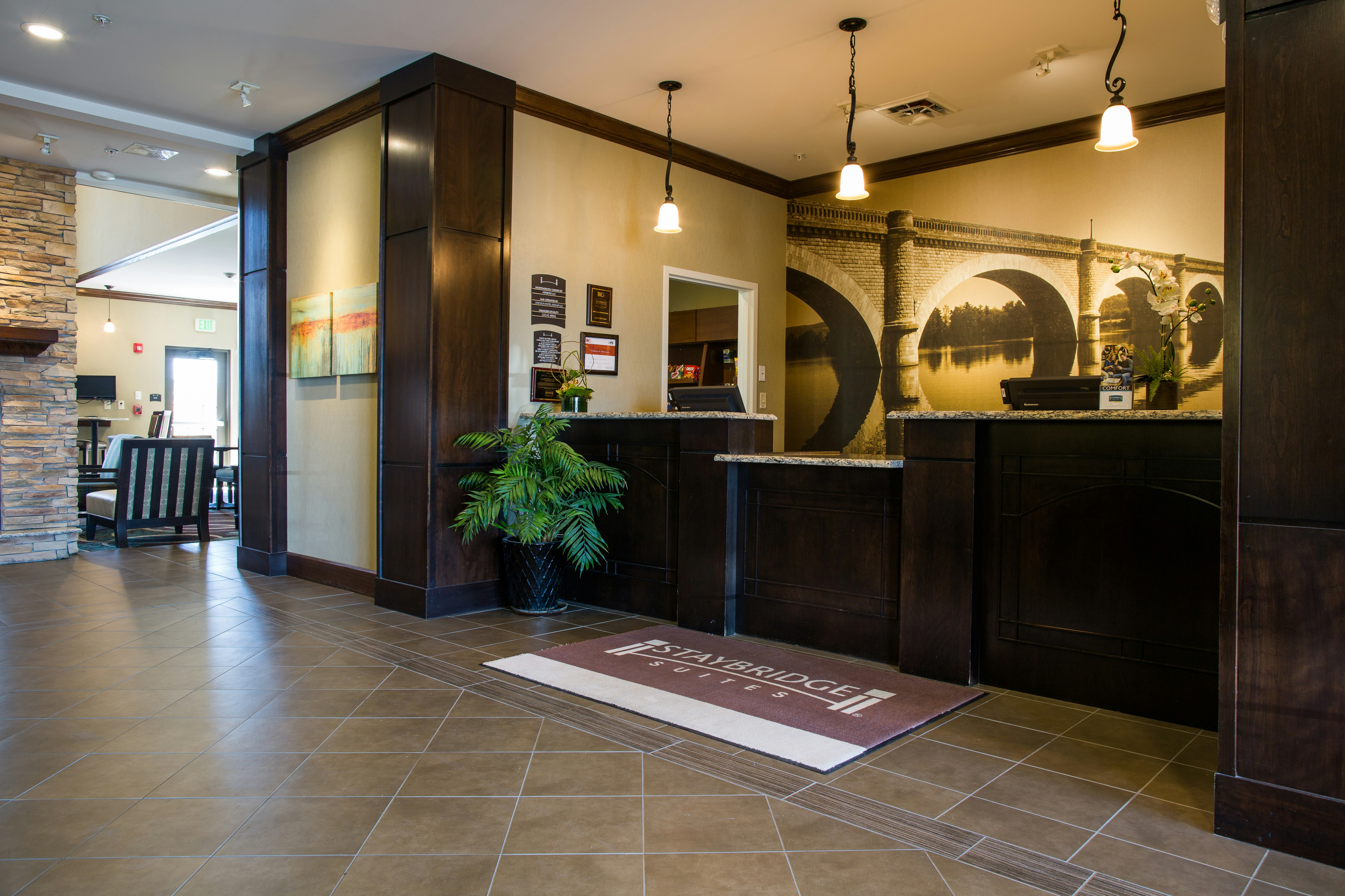 STAYBRIDGE SUITES LINCOLN NORTHEAST 6/59