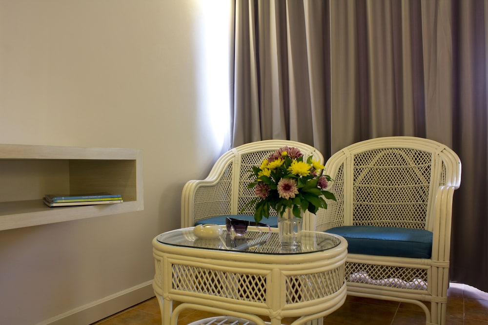 On Hotel Phuket 52/71