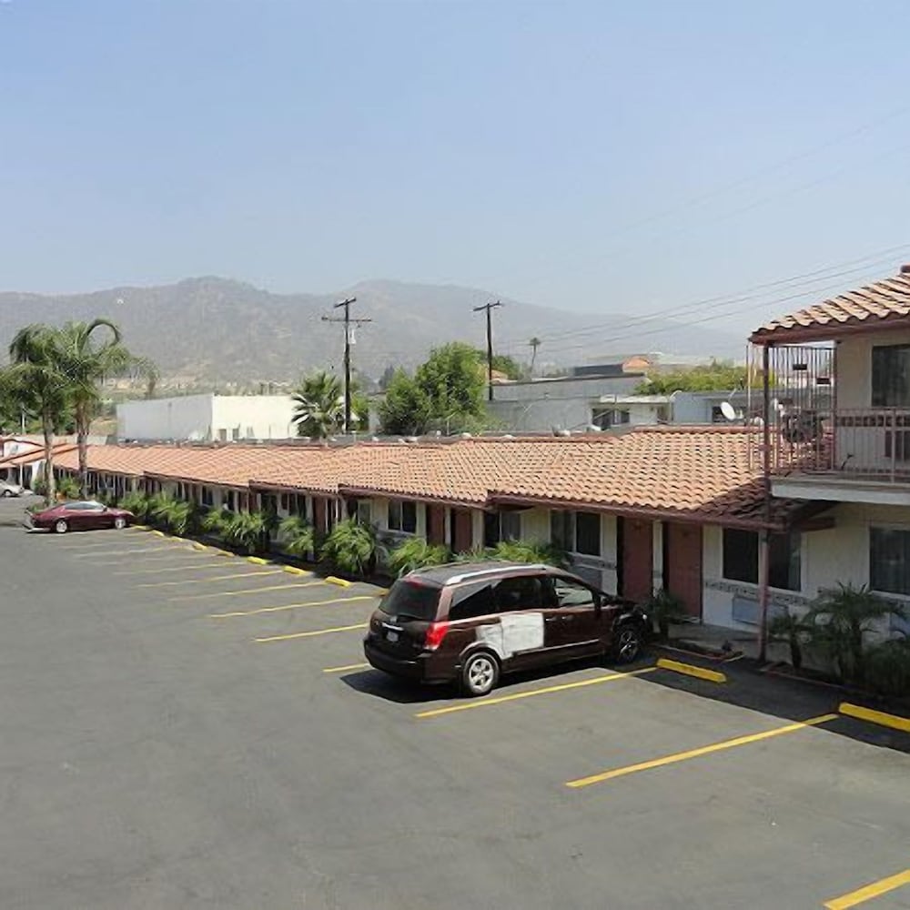 Stardust Motel Azusa 50/56