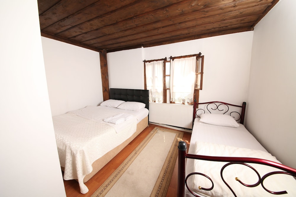 Efe Guest House 8/34