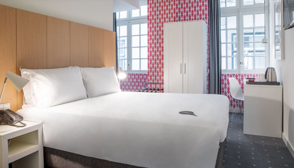 STANDARD, DOUBLE BED
