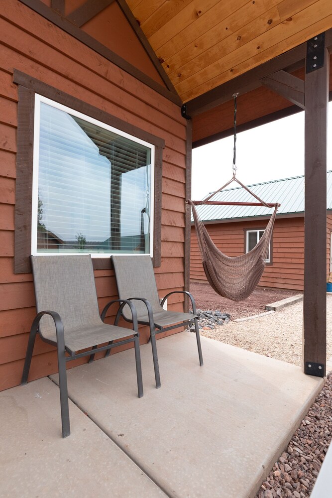 Gooseberry Lodges 59/79