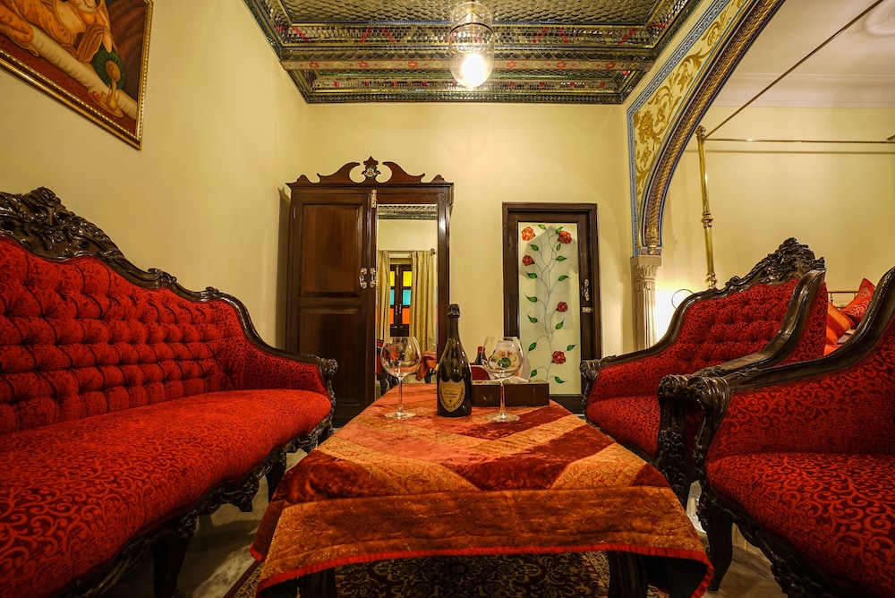 SHAHPURA HOUSE 29/48