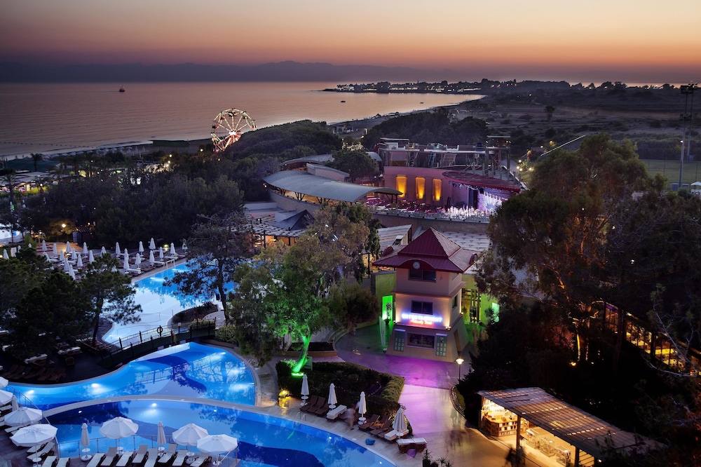 Sueno Beach Side in Sorgun (Antalya)