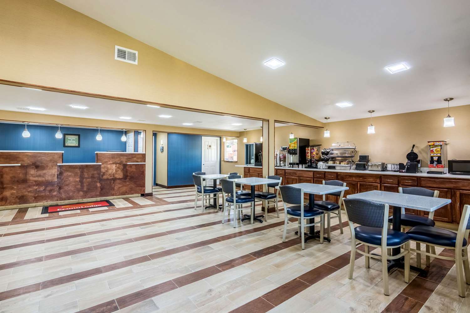 Econo Lodge Gastonia North 10/13