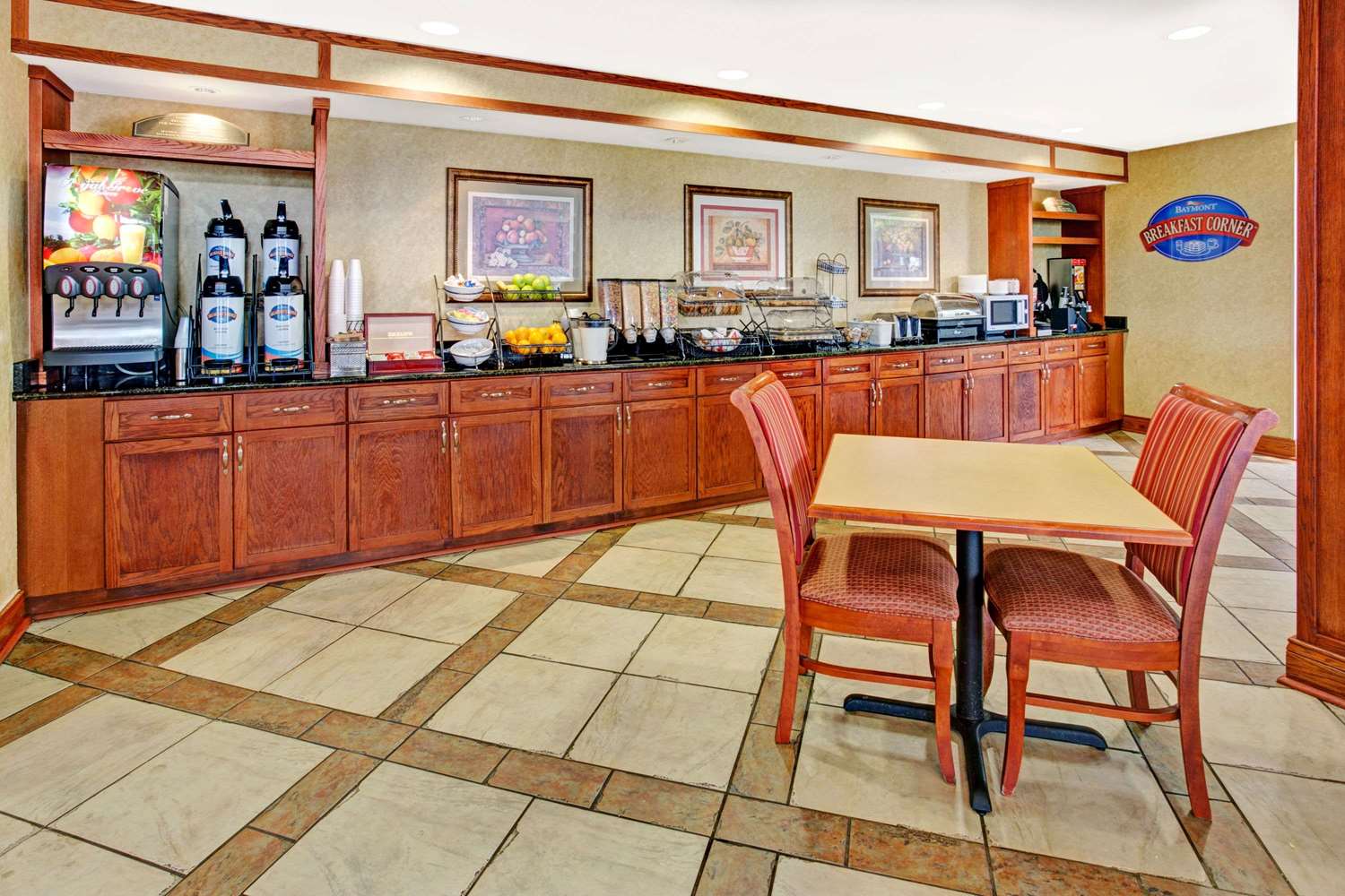 Baymont By Wyndham Indianapolis West 18/26