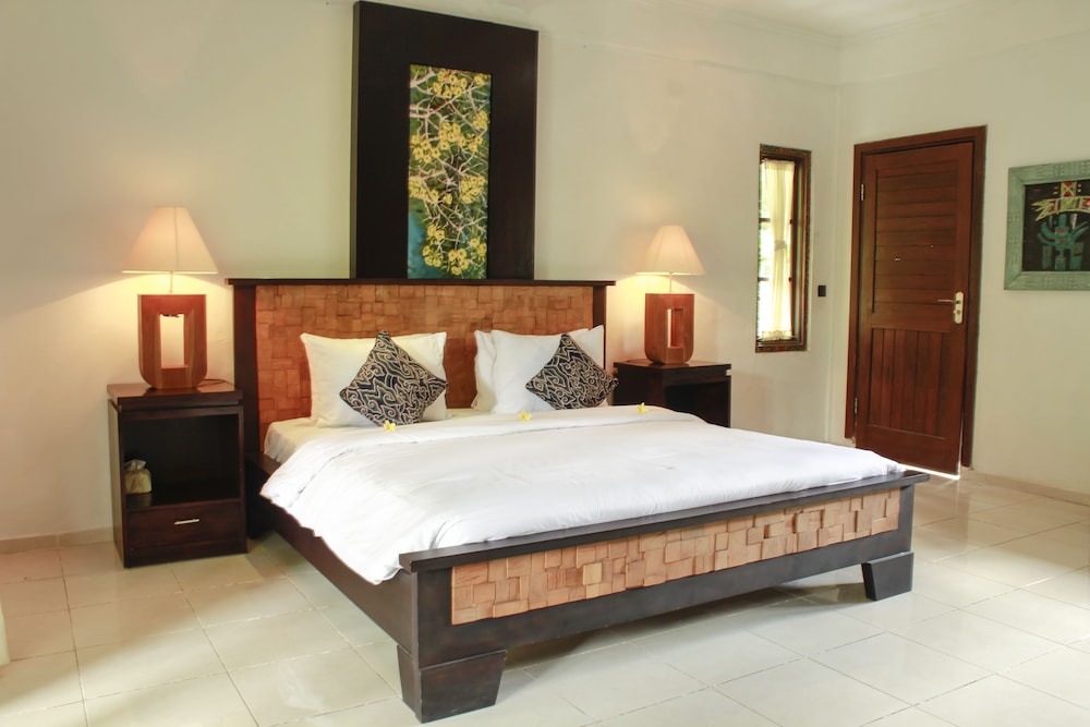 DEWANGGA BUNGALOW 21/71
