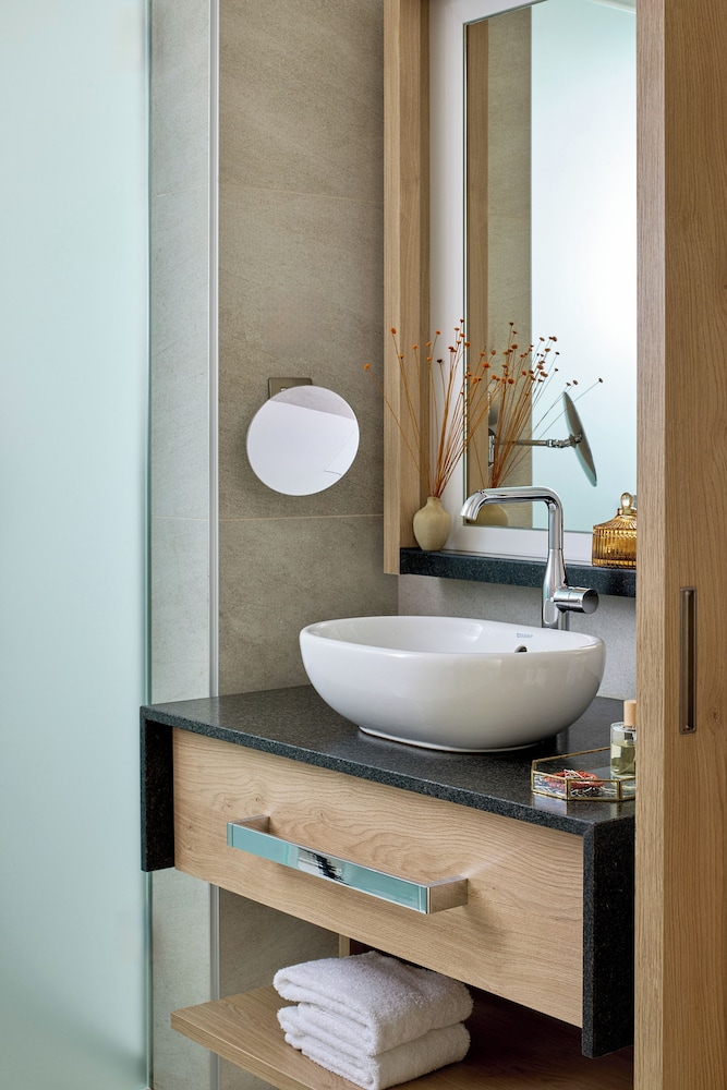 Me, Standard, Twin Beds، ME Barcelona 4/5