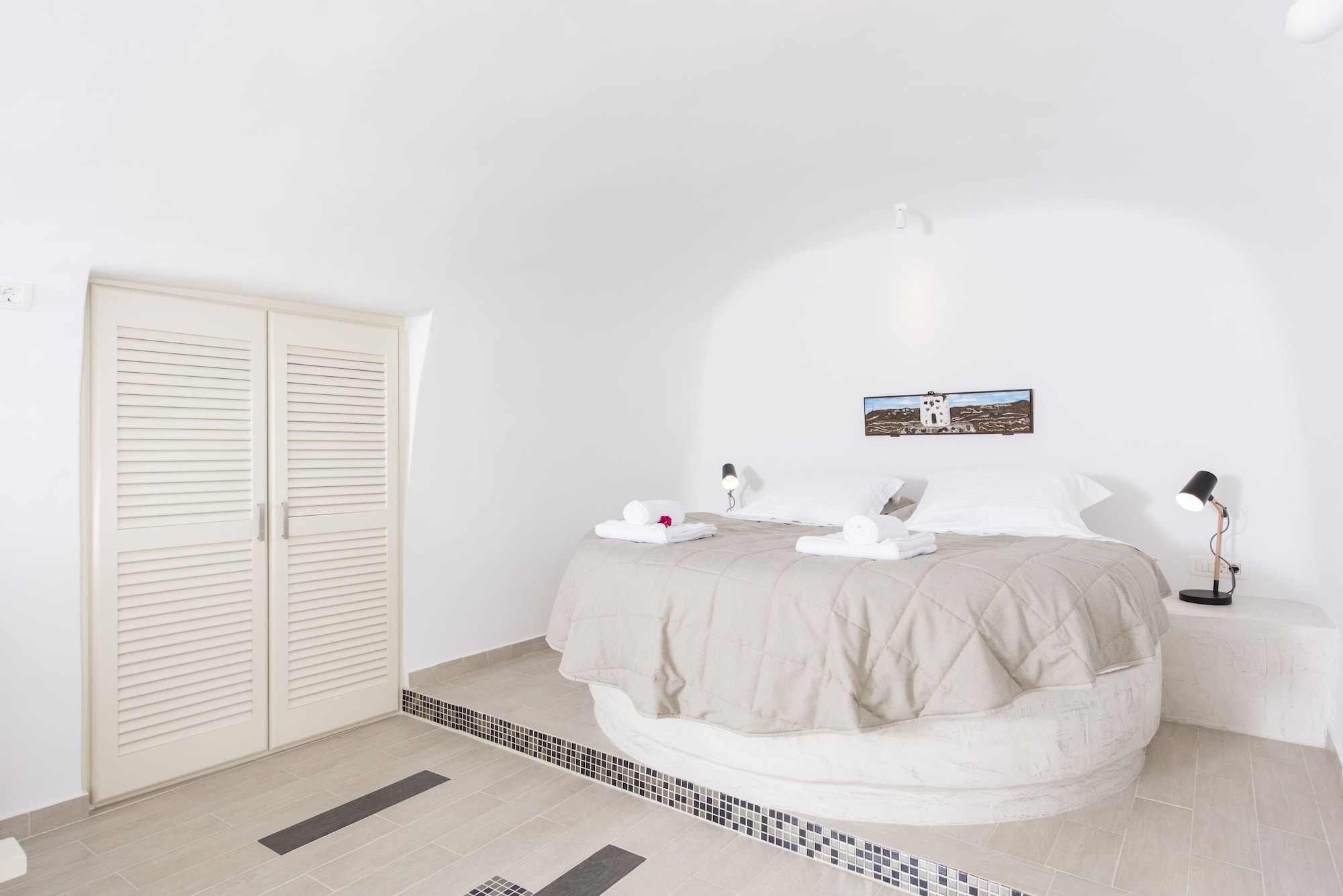 SUITE, DOUBLE BED