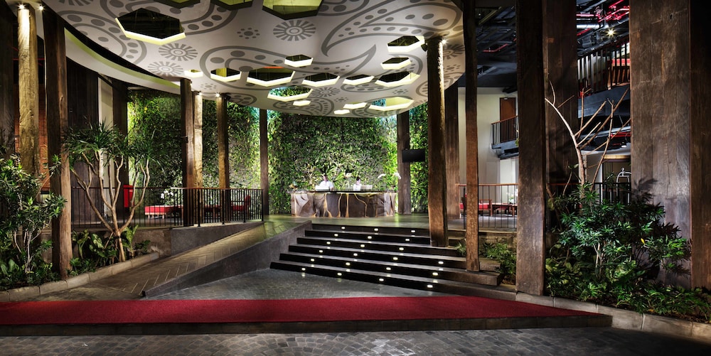 Sun Island Hotel & Spa Legian in Legian