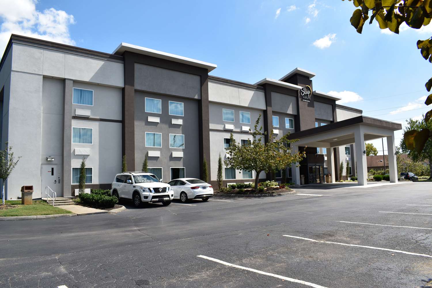 Sleep Inn & Suites West Knoxville 34/37