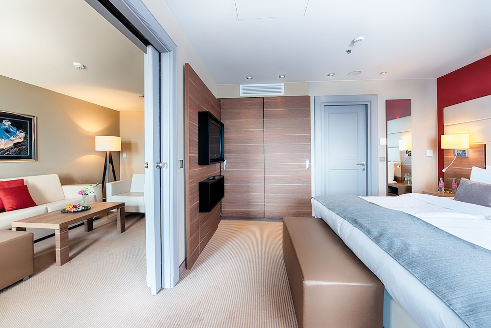 Crowne Plaza Frankfurt Congress Hotel 20/79
