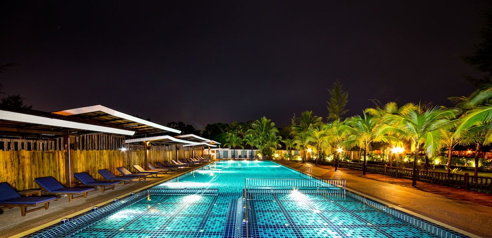 Naiyang Park Resort 10/66