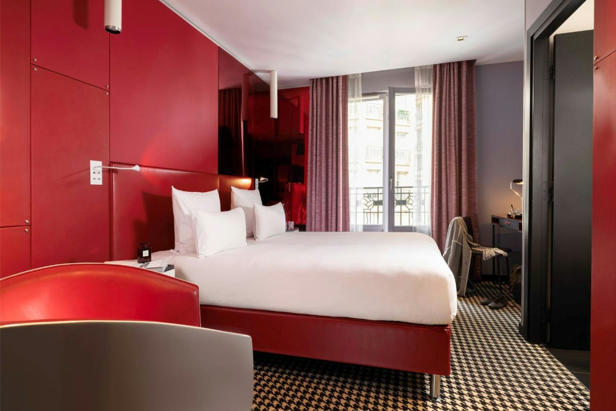 Felicien Hotel Paris 41/72