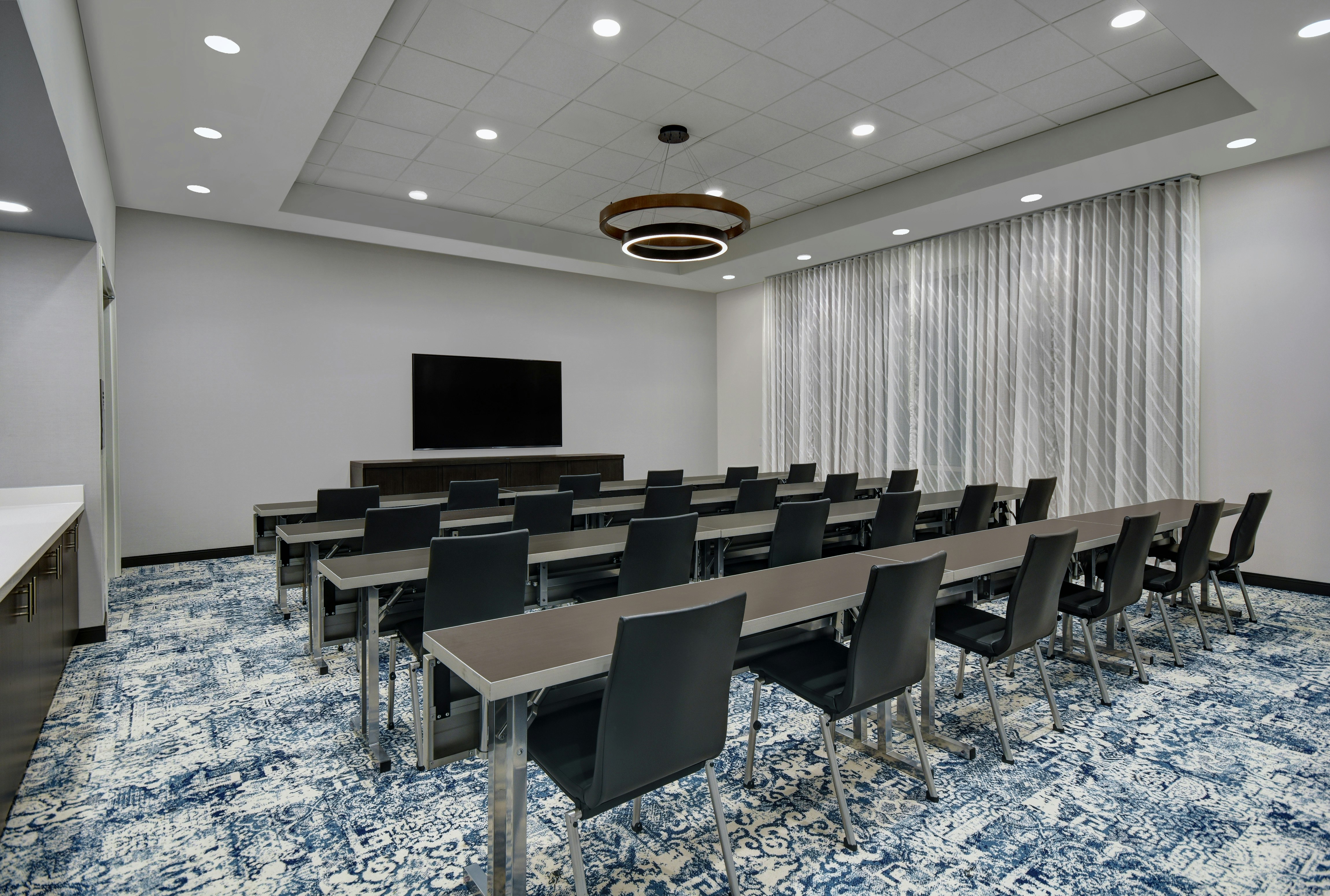 Staybridge Suites Houston Galleria Area 47/63