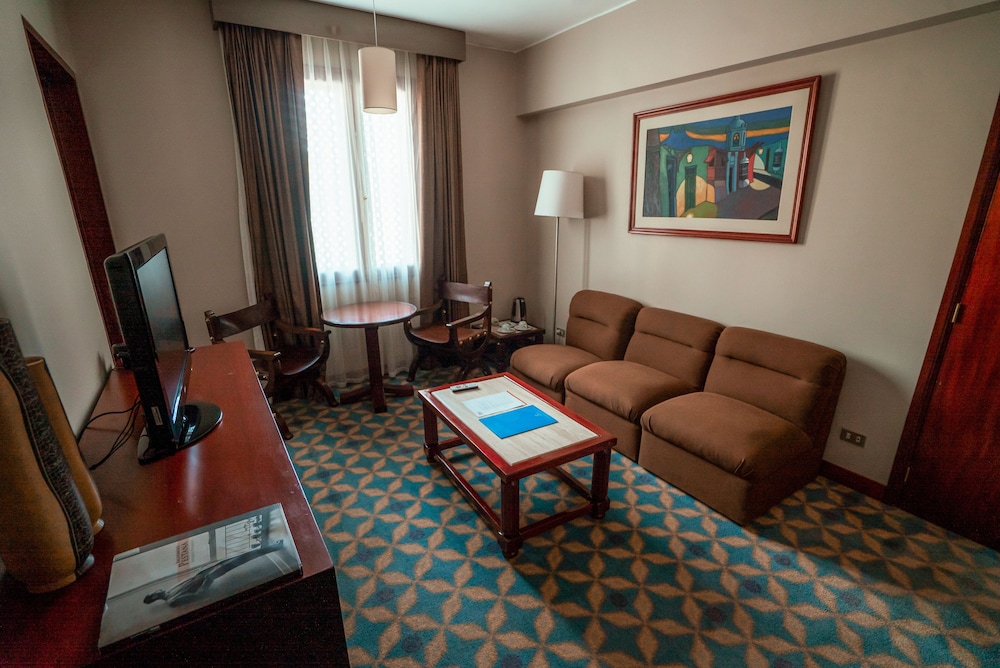 Hotel Costa del Sol Trujillo Centro 42/66