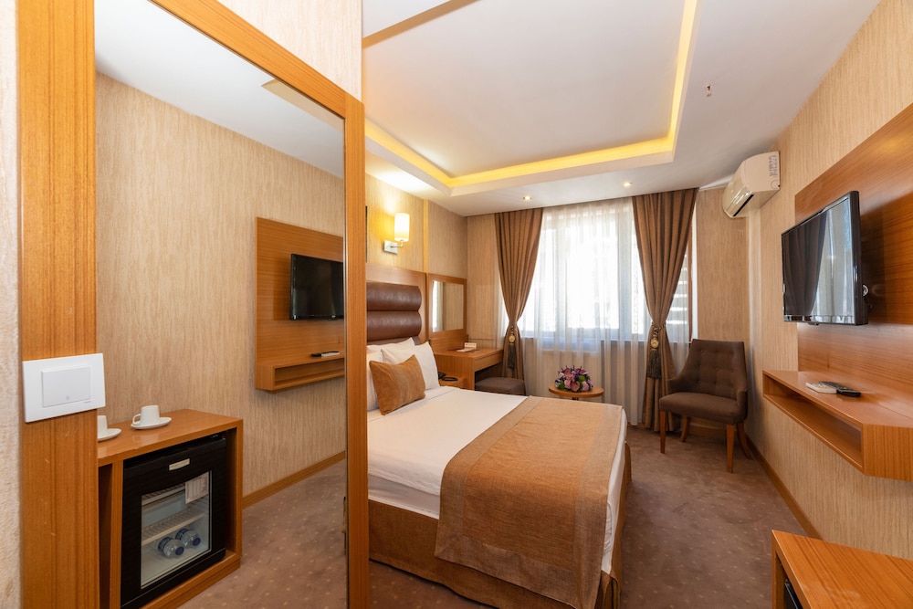 Regno Hotel 33/59