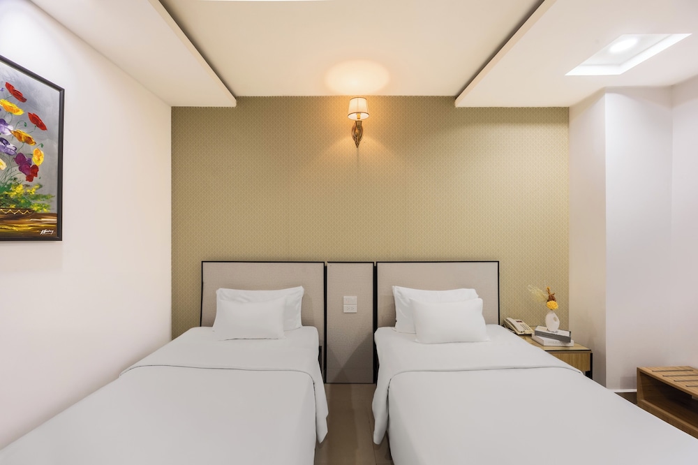 A25 Hotel - 29 Bui Thi Xuan 31/72