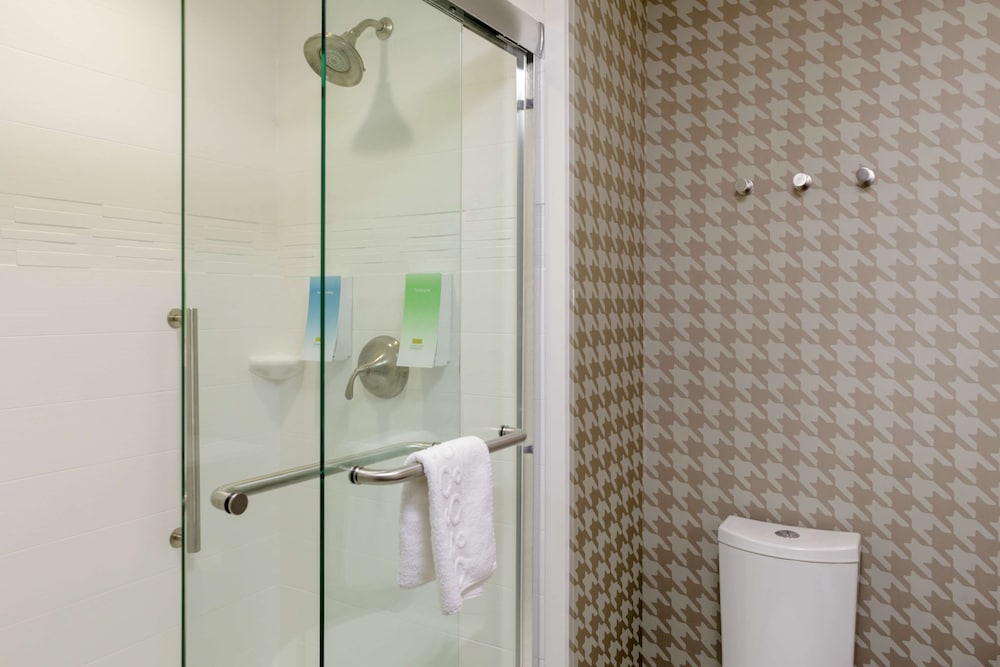 Home2 Suites by Hilton Fort Collins 20/44