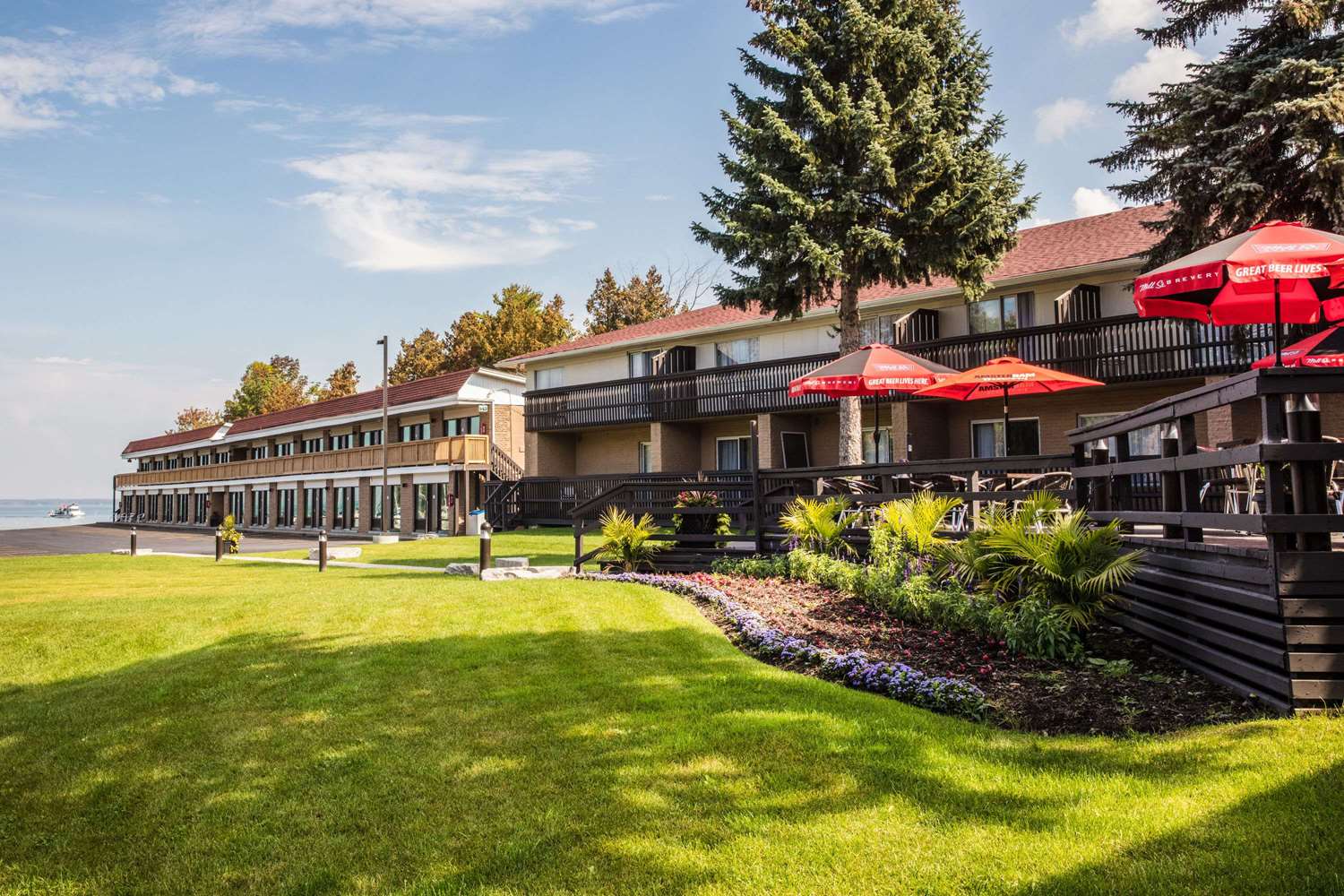 Ramada Jacksons Point 46/50