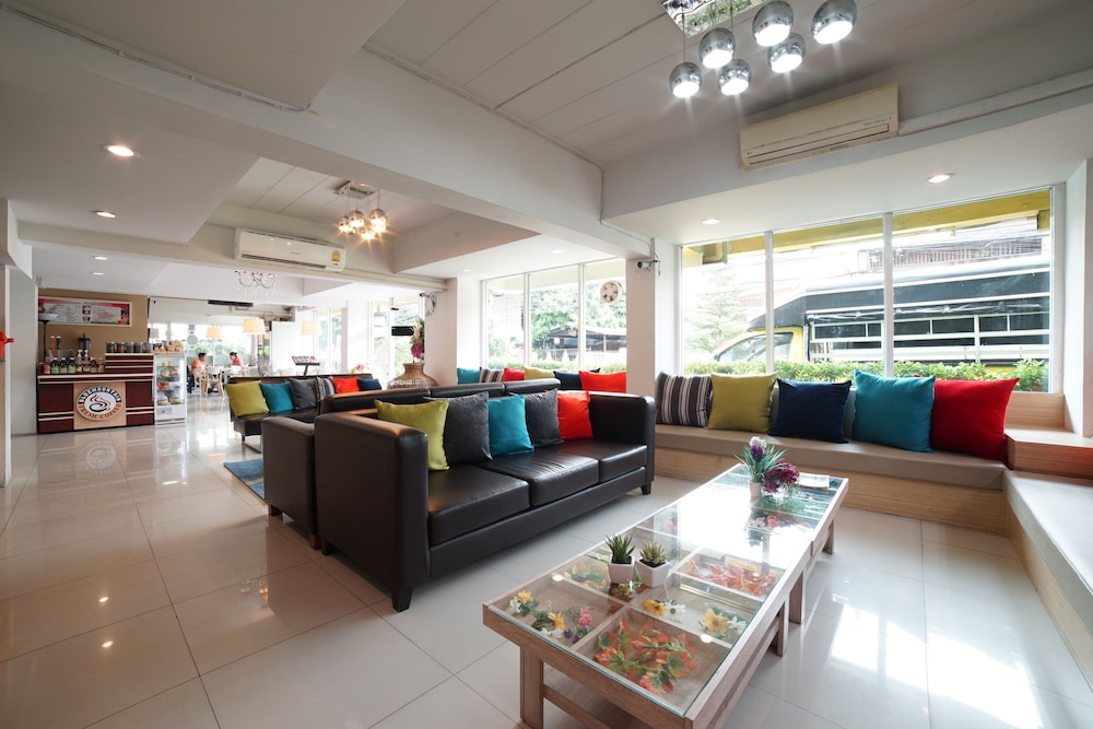 48 Ville Donmuang Airport 19/83