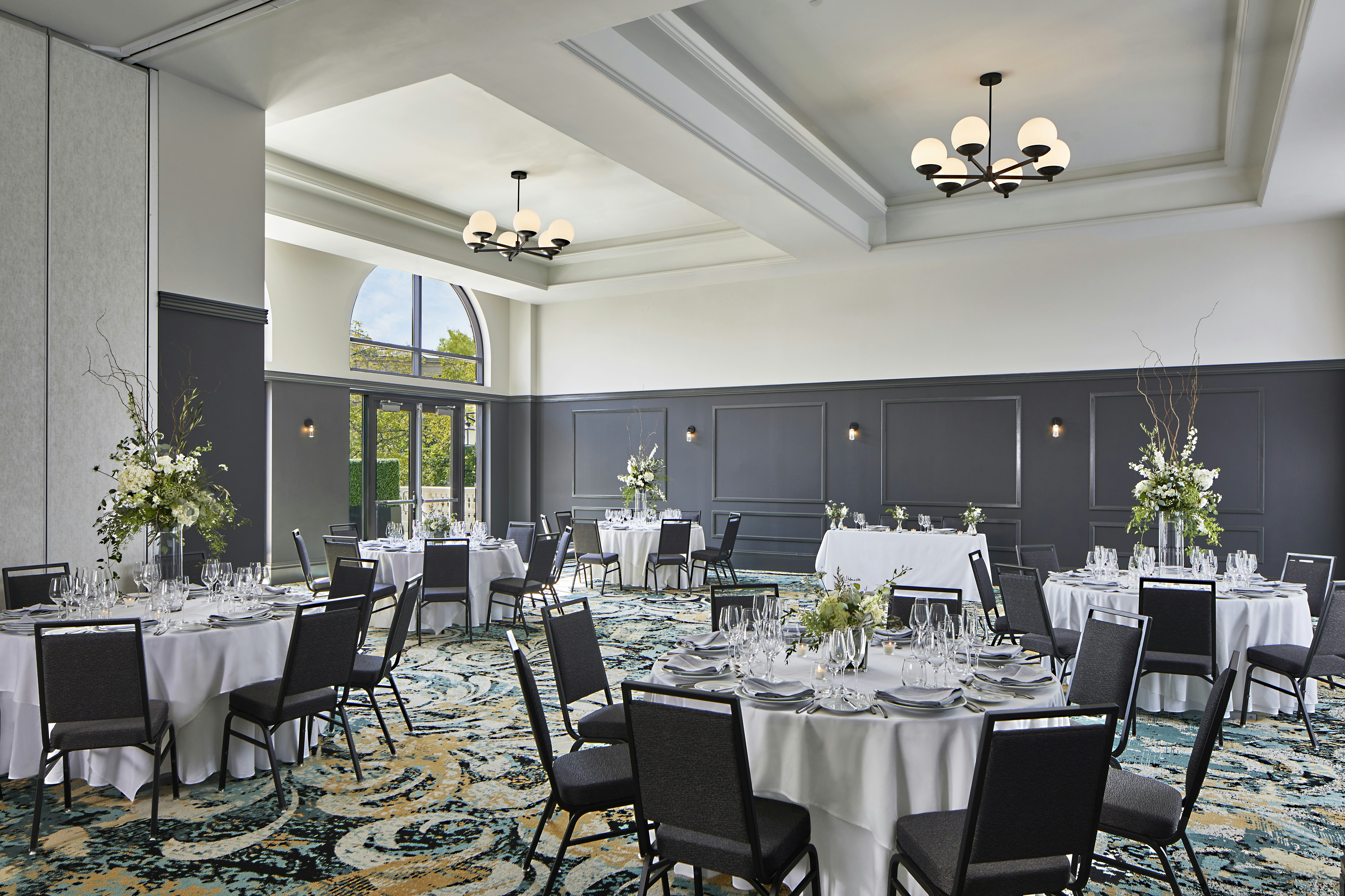 The Hamilton Alpharetta, Curio Collection by Hilton 40/50