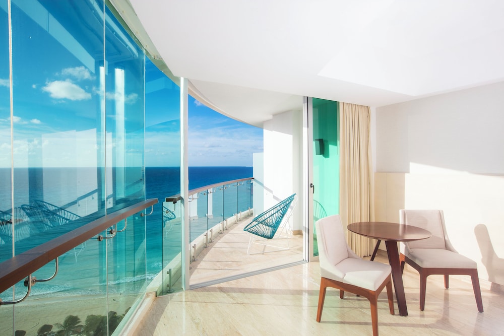 Krystal Grand Cancun All Inclusive 22/50
