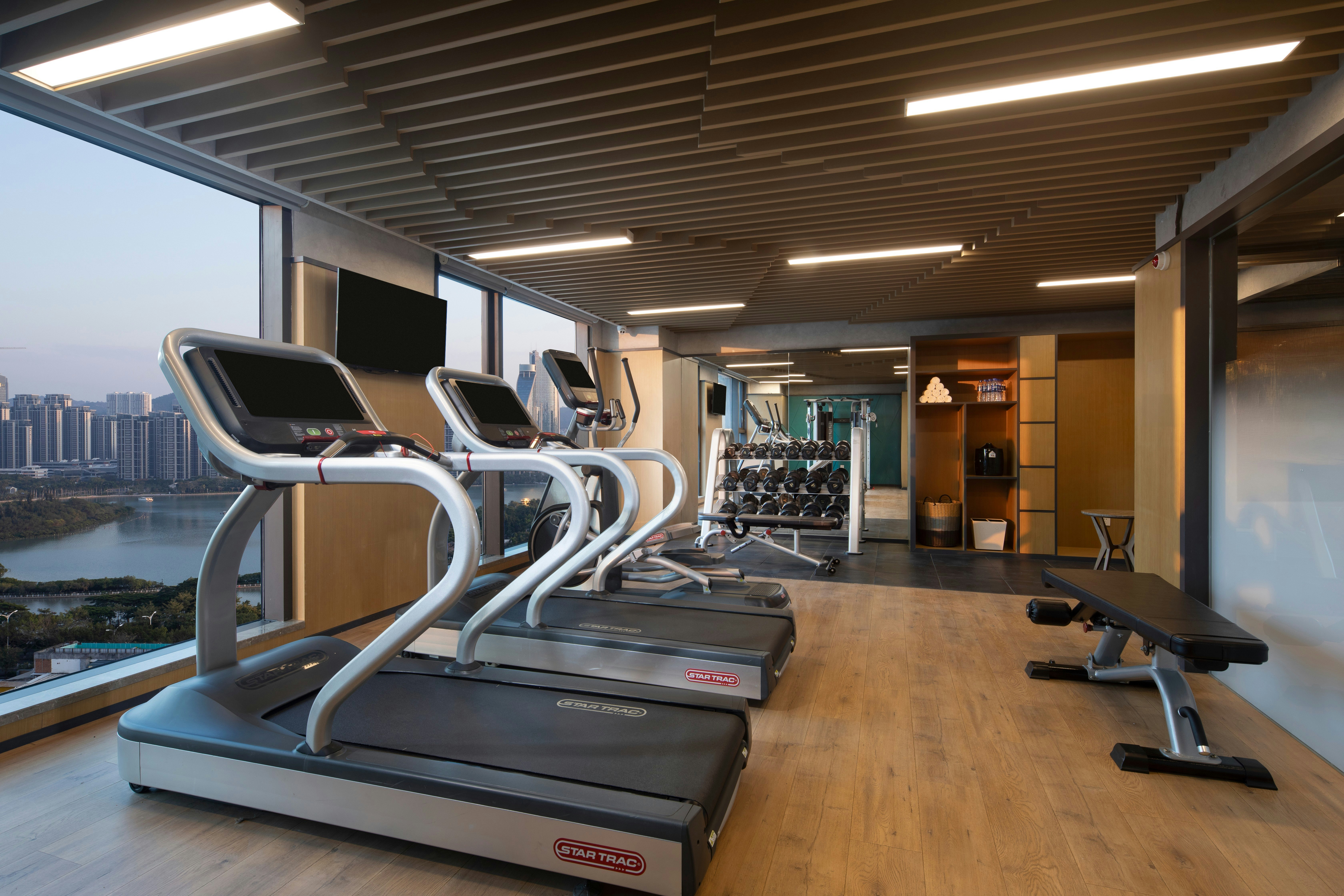 Hilton Garden Inn Xiamen Bailuzhou Park 17/34