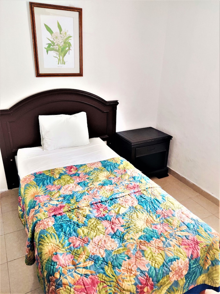 HOTEL EL CID MERIDA 12/51