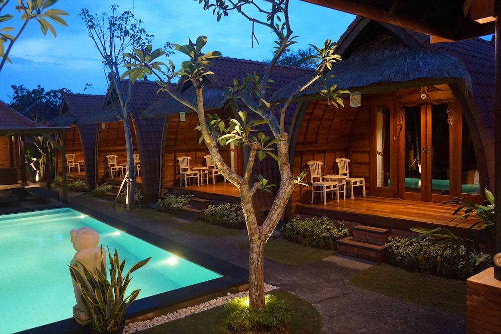 Poedja Villa Jimbaran 15/17