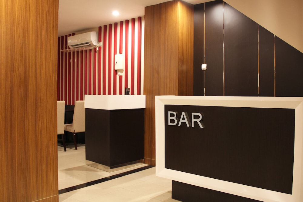 Luxpoint Hotel Surabaya 4/34