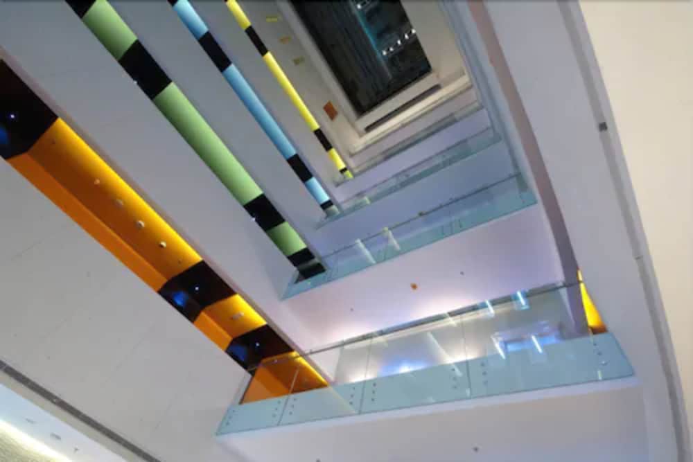 Hues Boutique Hotel in DUBAI