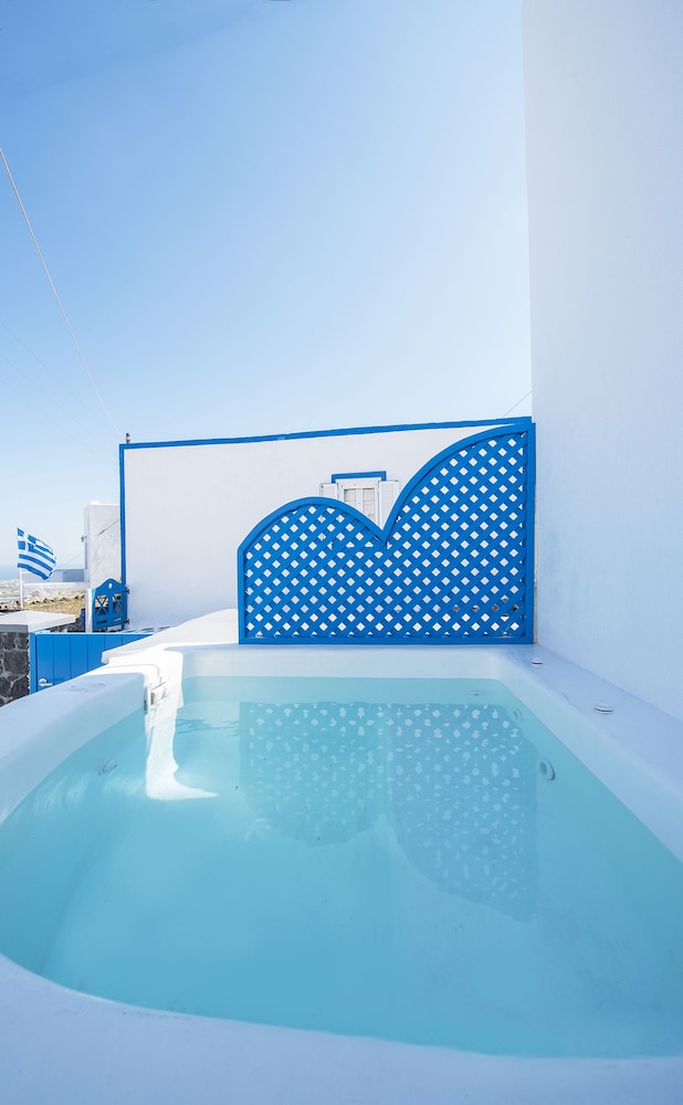 Kadia Traditional Residences 25/50