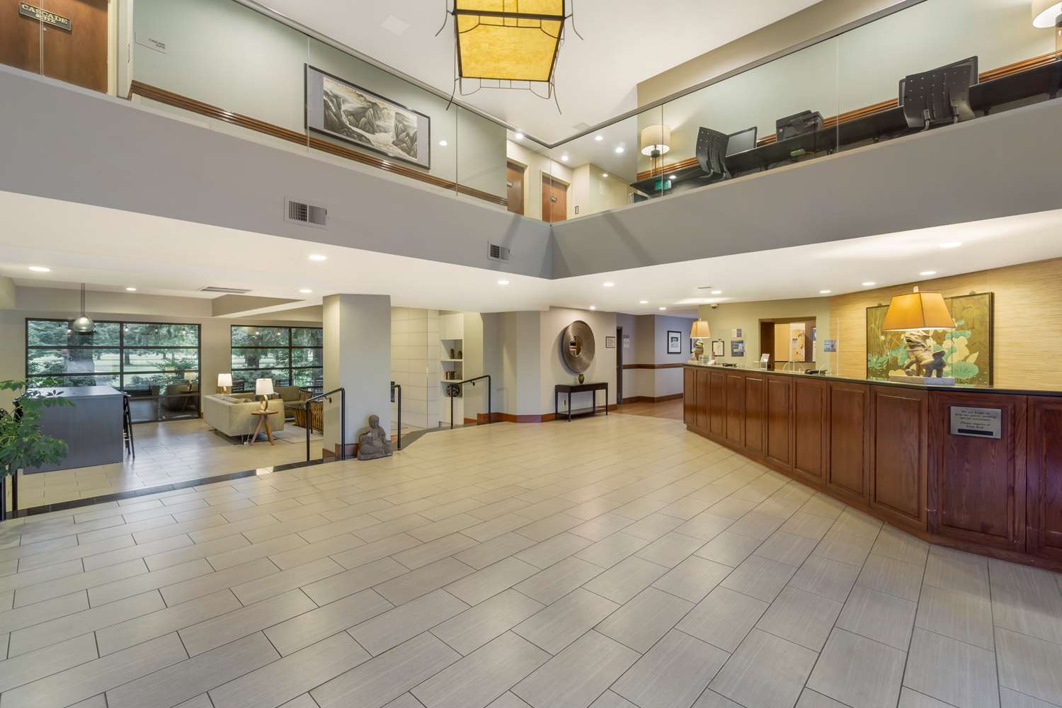 Best Western Plus Plaza by the Green 4/36